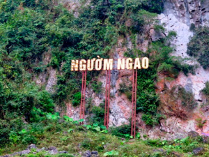 động Ngườm Ngao_ du lịch 