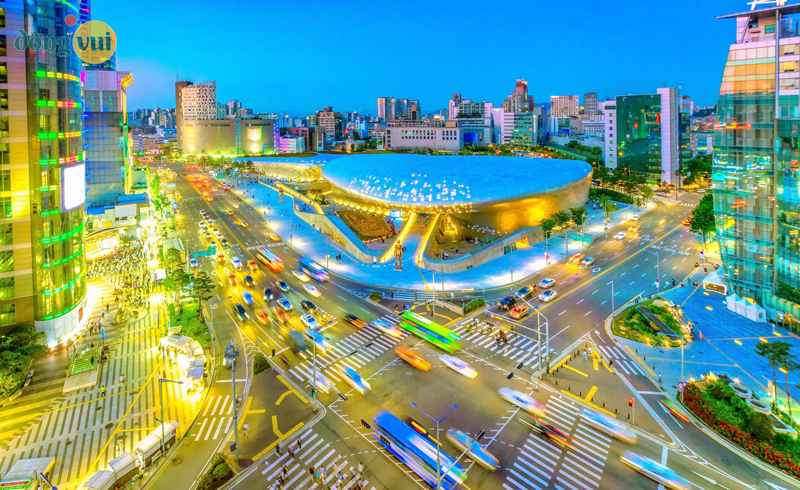 Dongdaemun Design Plaza - trung tâm thương mại sầm uất nhất trung tâm Seoul
