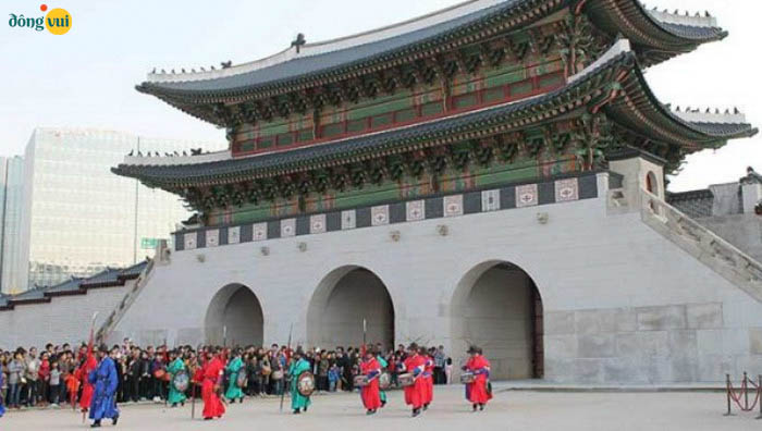 Cung điện hoàng gia Gyeongbokgung – Nơi giúp bạn cảm nhận văn hóa Hàn Quốc rõ rệt