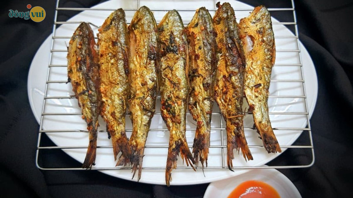 Cá mòi nướng