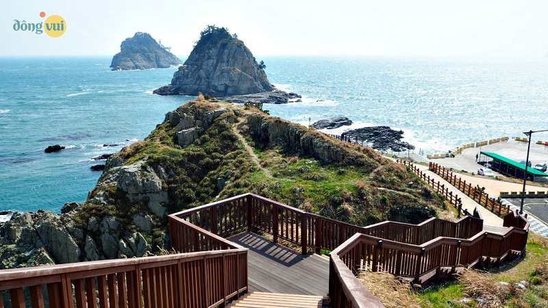 Cung đường lên đảo Oryukdo ở thành phố Busan
