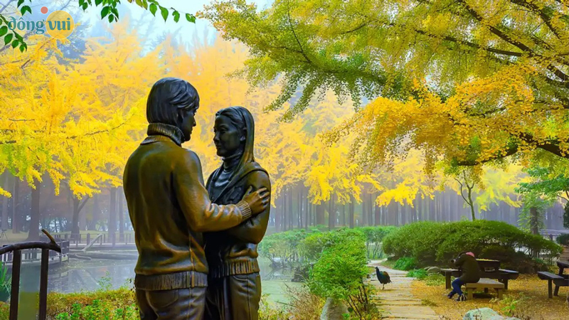 Nơi nổi tiếng nhờ phim truyền hình 'Bản tình ca mùa đông". Khung cảnh thật lãng mạn, yên bình làm sao