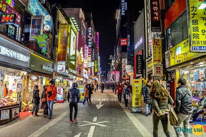 Hongdae được mệnh danh là “thành phố hoa lệ” của Seoul