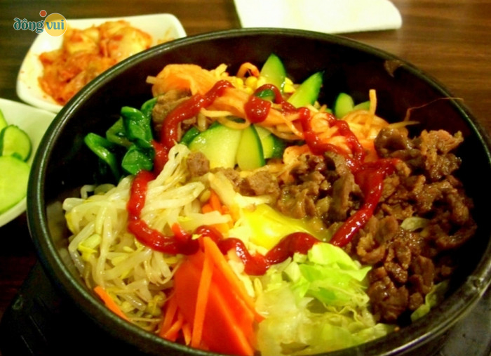 Nếu bạn yêu thầm, thích ẩm thực Hàn Quốc thì không nên bỏ qua món cơm trộn bibimbap