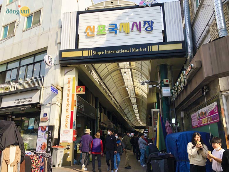 Chợ quốc tế Sinpo nổi tiếng nhất ở Incheon
