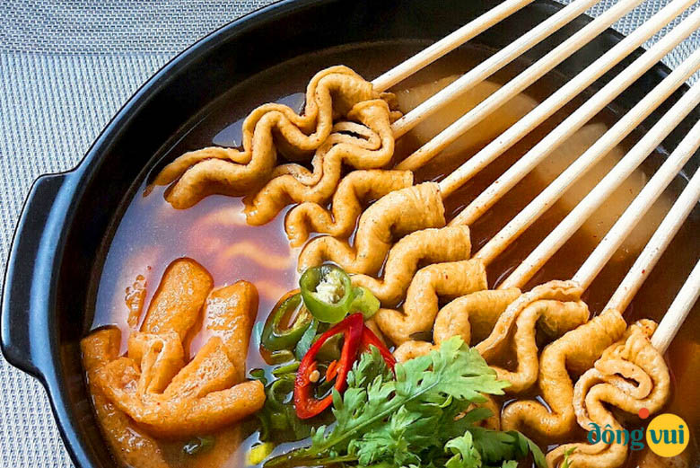 Chả cá xiên – Món ăn vặt khó có thể chối từ ở Hàn Quốc