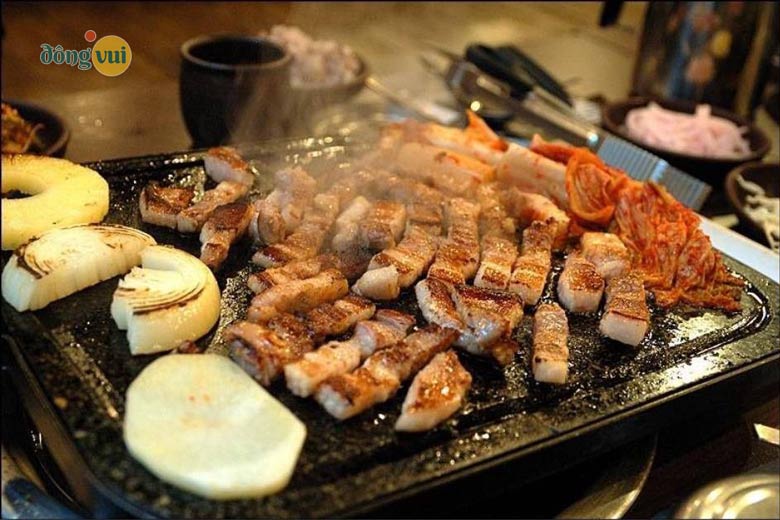 Thịt nướng Hàn Quốc thơm ngon cho ngày đông