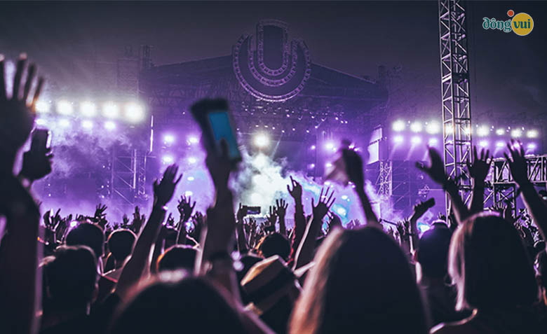 Sau màn trình diễn pháo hoa sẽ là đêm ca nhạc với DJ Conan quẩy tung thủ đô Seoul