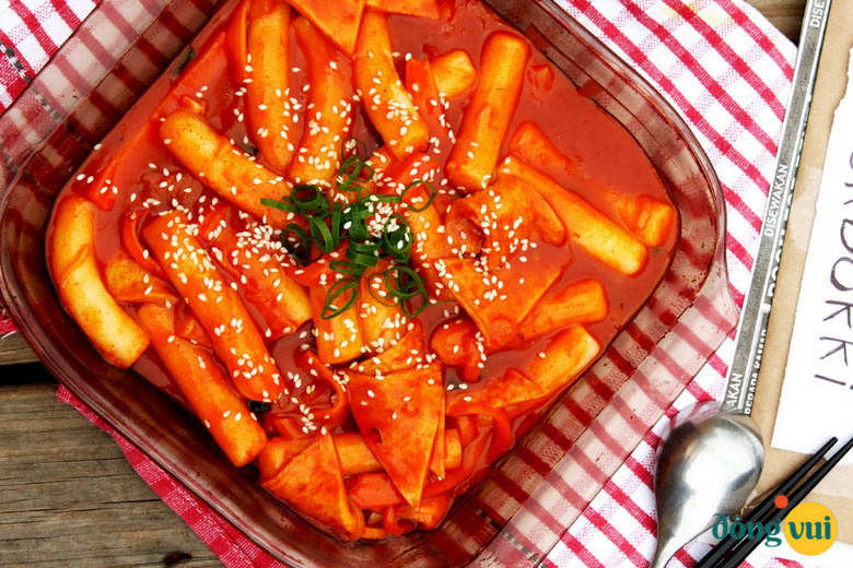 Bánh gạo Tteokbokki – Bánh hoàng gia ở Hàn Quốc