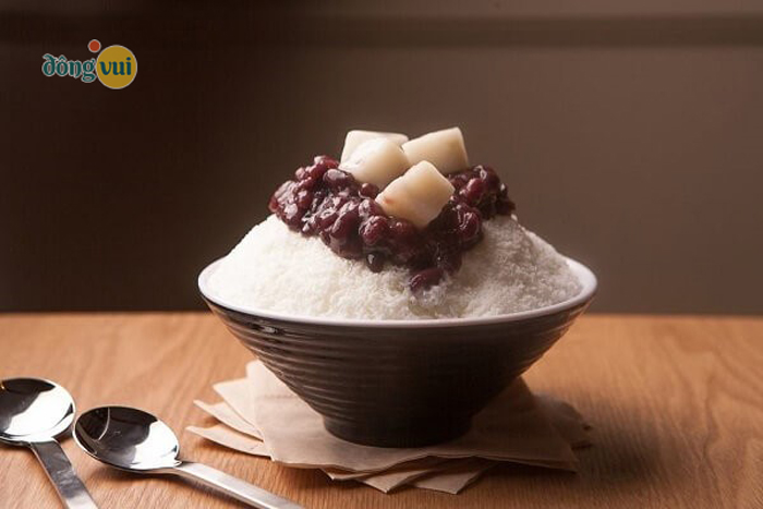 Patbingsu – món ăn ngày hè “đắt khách” nhất với vị mát lạnh của đá bào và béo ngậy của đậu đỏ