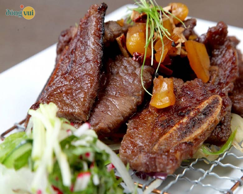 Sườn nướng Galbi cực ngon ở Hàn nên thử nhé!