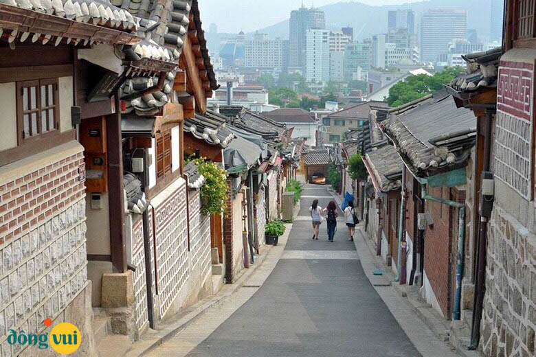 Phố cổ Samcheong-dong bình yên, tĩnh lặng giữa lòng Seoul nhộn nhịp