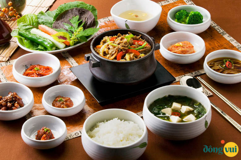 Mùa thu Hàn Quốc là thời điểm diễn ra nhiều lễ hội, trong đó có lễ hội ẩm thực thu hút đông đảo mọi người