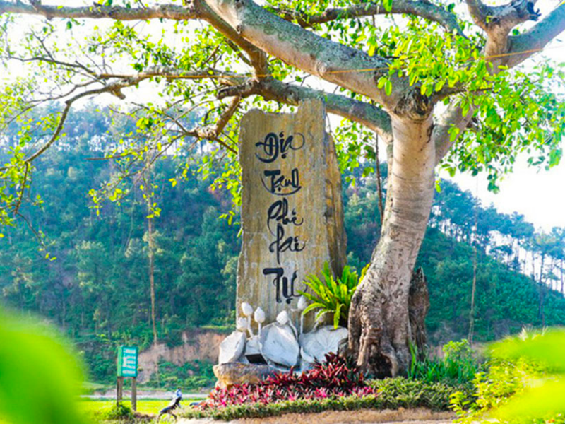BÃI ĐÔNG - TAM CỐC BÍCH ĐỘNG - CHÙA ĐỊA TẠNG PHI LAI ( 2N1Đ)